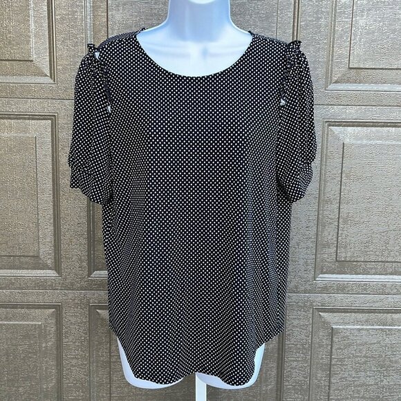 Adrianna Papell Tops - No.035 black-and-white polkadot Adrianna Papell blouse